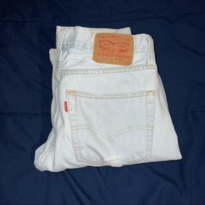 Mens levi jeans size 31x32
